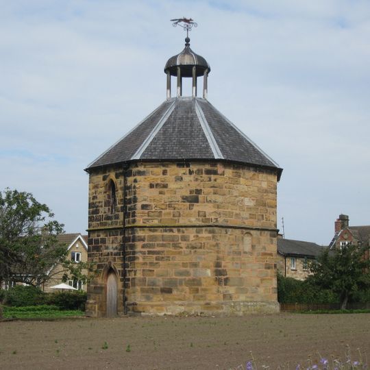 Priory Dovecote, To West Of St Mary's Priory Ruins