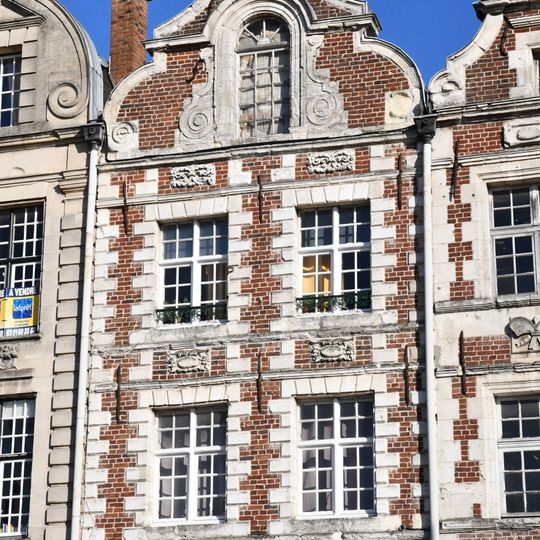 Immeuble, 44 Grand-Place