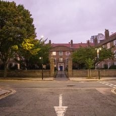 Front Railings And Forecourt Wall And Gate To Kennington Palace Court