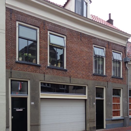 Pand met van een muurtoren in de middeleeuwse stadsmuur