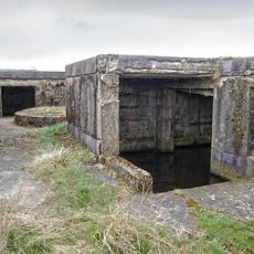 Anti-aircraft gunsite 280m east of Carlton Hall