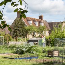 8, Manor Cottages, Old Wolverton Road