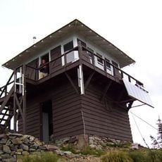Numa Ridge Fire Lookout