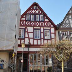 König-Adolf-Platz 5