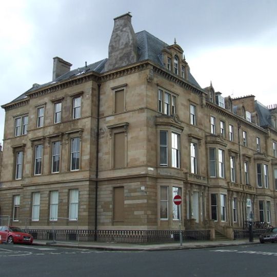 1–21 Park Terrace