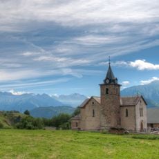 Église Saint-Pierre-aux-Liens de Villarembert