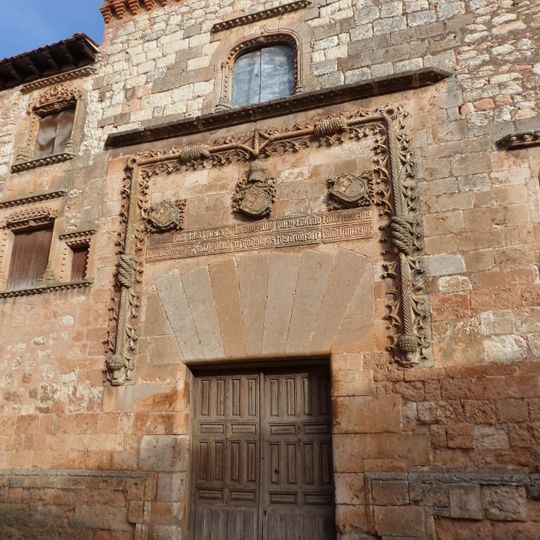 Contreras Palace, Ayllón