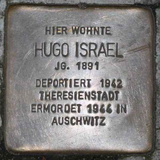 Stolperstein en memoria de Hugo Israel