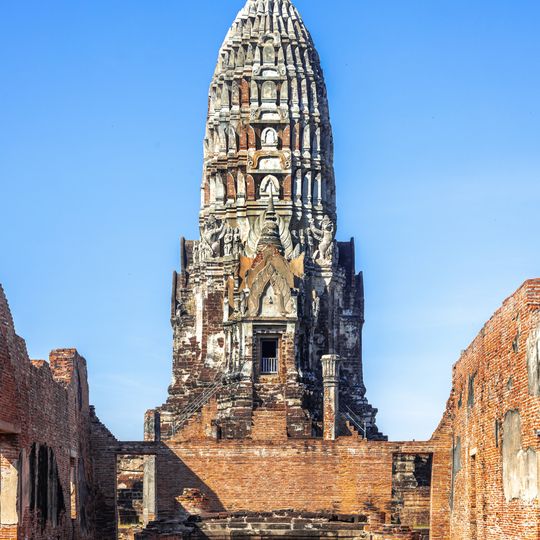 Wat Ratchaburana