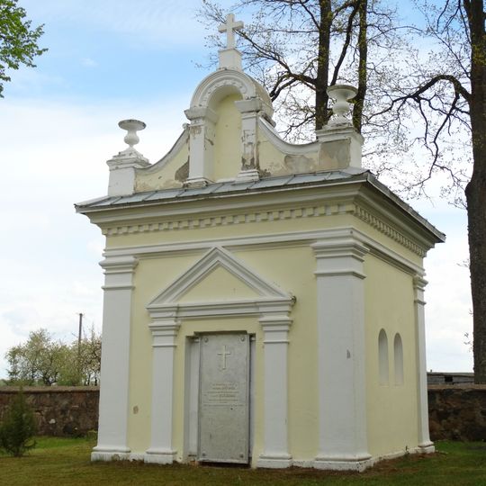 Vadaktai tomb chapel