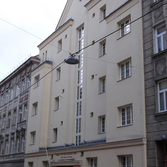 Gemeindebau Cervantesgasse 9