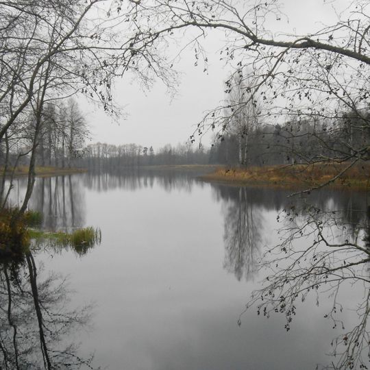 Парк с прудами