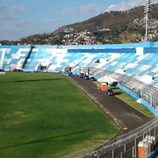 Estadio Nacional Chelato Uclés