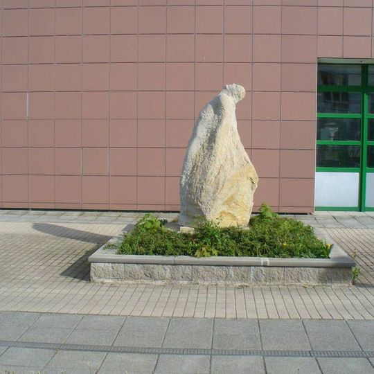 Socha Naděje u nemocniční lékárny Masarykovy nemocnice v Ústí nad Labem