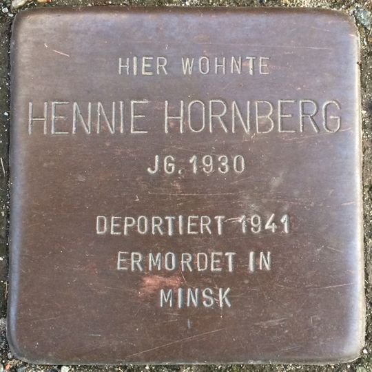 Stolperstein en memoria de Hennie Hornberg