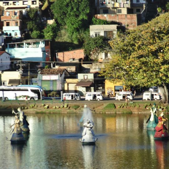 Conjunto Arquitetônico, Urbanístico e Paisagístico: Dique, nos Subdistritos da Vitória, S. Pedro, Santana e Brotas
