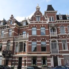 Pand in neo-renaissance trant