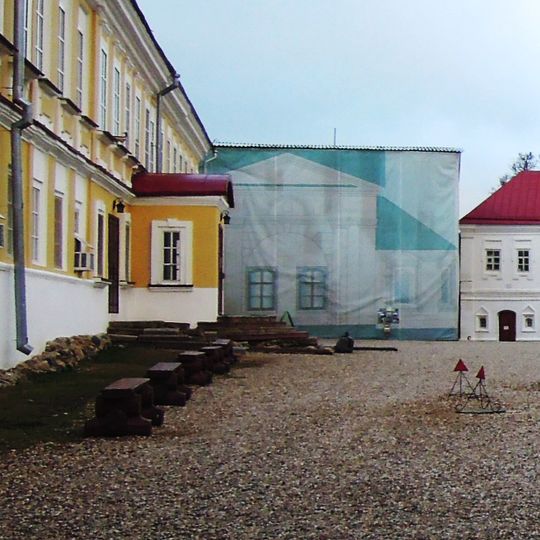 Церковь Всех Святых с больничными палатами