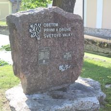 World Wars memorial in Vinařice