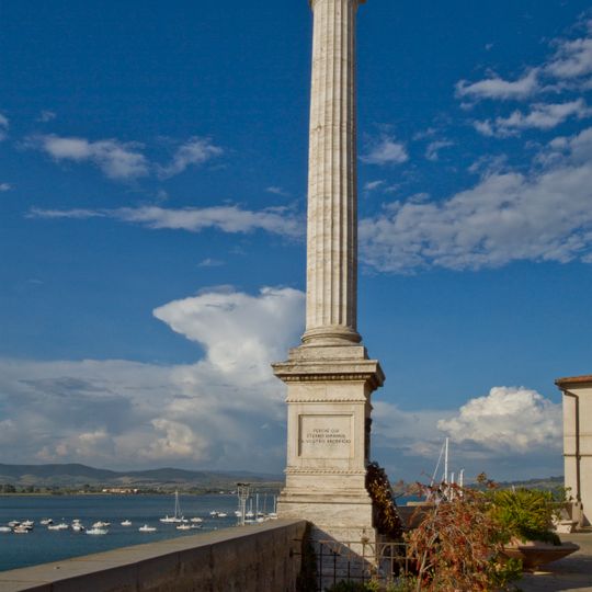 War memorial in Talamone