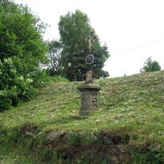 Kříž západně od Lažánek