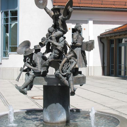 Musikantenbrunnen, Oberhaching