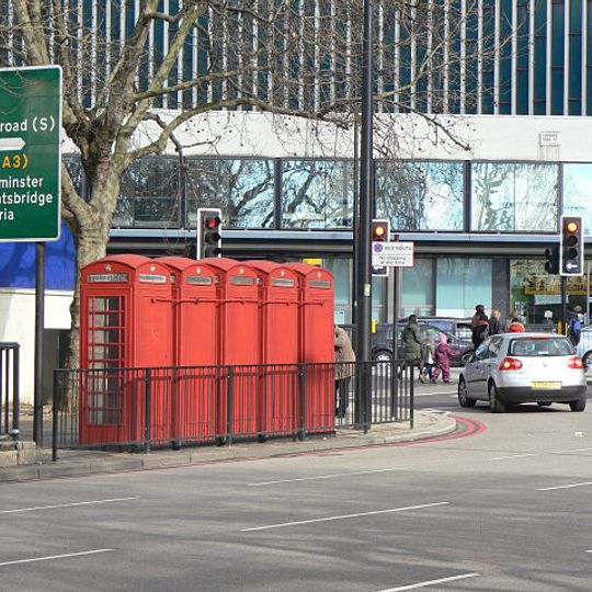 Group Of Five K6 Telephone Kiosks, Bayswater Road