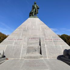 Statue of Auguste Mariette