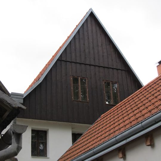 Husovo náměstí 1204