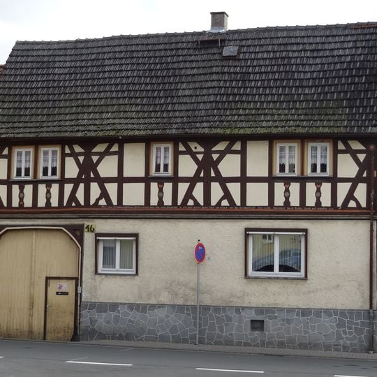 Alte Gießener Straße 16