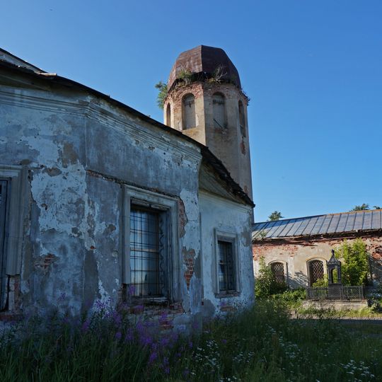 Ансамбль церквей Климента с колокольней и Спаса Нерукотворного