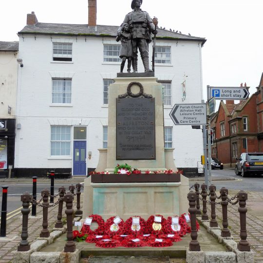 War Memorial and Railings