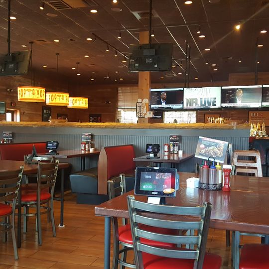 Smokey Bones Peachtree City