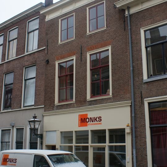 Hogewoerd 185, Leiden
