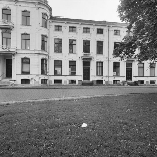 Kenaupark 17, Haarlem