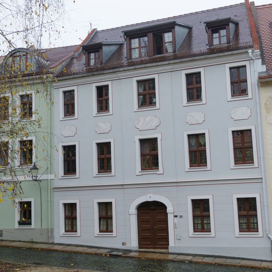 Wohnhaus in geschlossener Bebauung Büttnerstraße 7