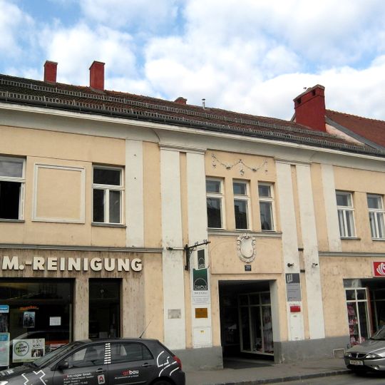 Wohnhaus, ehem. Gasthaus Goldenes Kreuz