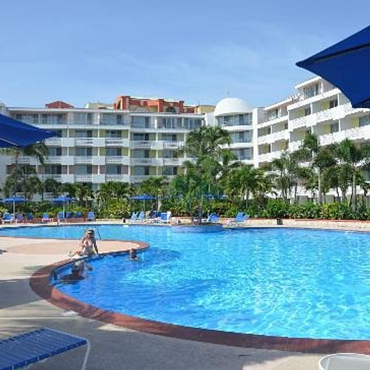 Royal Islander Club La Plage