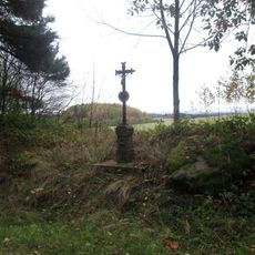 Kříž východně od Oselců