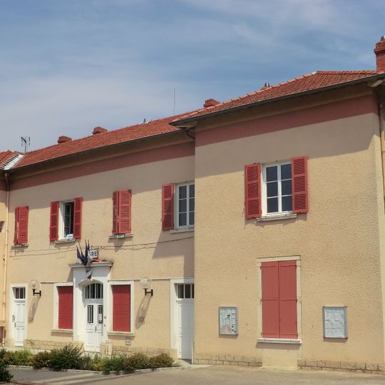 Town hall of Saint-Didier-de-Formans