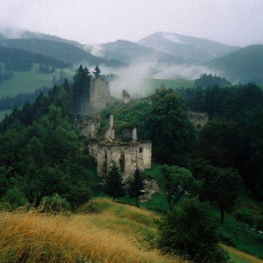 Hrad Sklabiňa, palác hradný I.