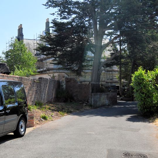 1-3, Claremont Grove