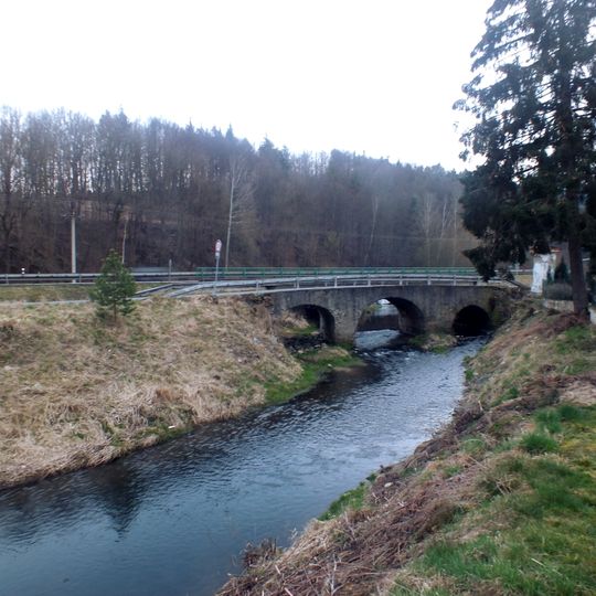 Stone bridge over the Polečnice in Staré Dobrkovice