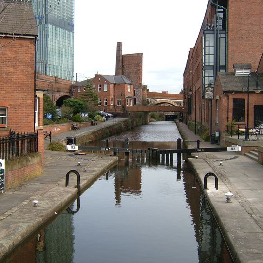 Rochdale Canal Lock Number 92 And Castle Street Bridge