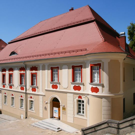 Kolegium jezuickie, ob. Muzeum Śląska Opolskiego