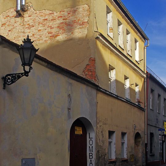 2 Zakątek Street in Leszno