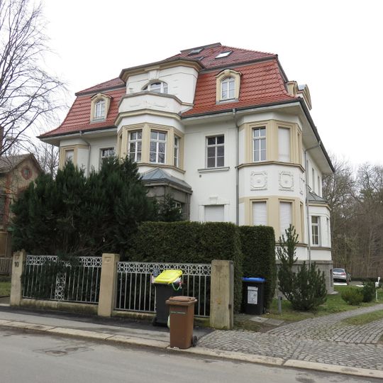 Villa mit Garten und Einfriedung Nevoigtstraße 10