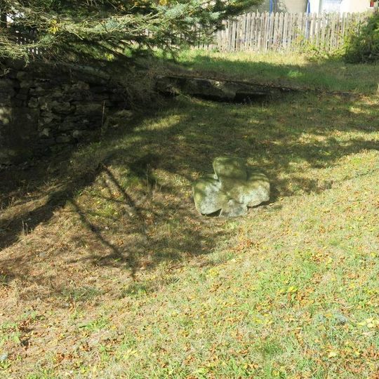 Smírčí kříž za domem 3 v Nové Vsi