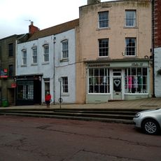 30-36, Hide Hill