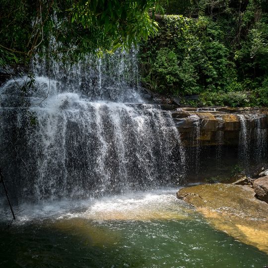 Huang Tap Guang Waterfall